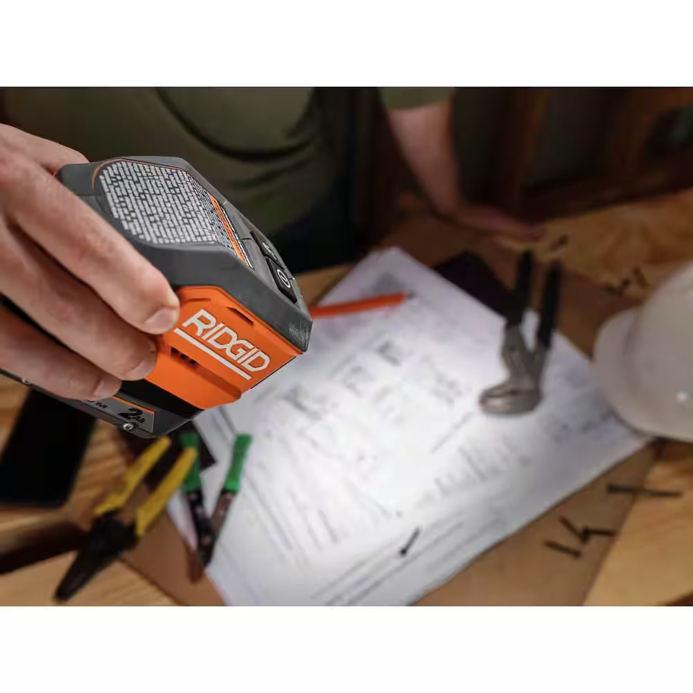 Power Up Anywhere: 18V Cordless 175W Inverter Kit with Battery & Charger