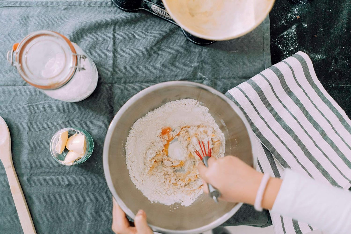 Stainless Steel Mixing Bowl Set - Durable 304 Metal Bowls for Baking - 3 Sizes (8", 10", 12")