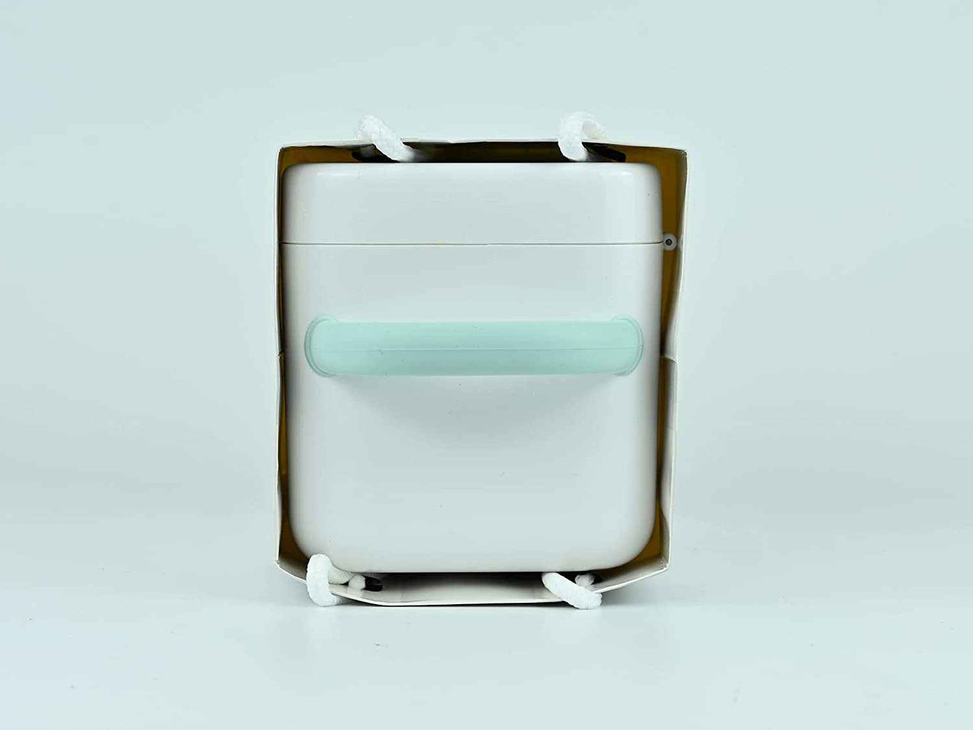 Ditoo Bluetooth Pixel Art Speaker - Portable Gaming Bluetooth Speaker with App Controlled 16X16 LED Front Panel and Smart Alarm (White) - GG store