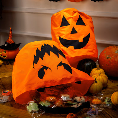 3 PCS Halloween Candy Bag,Led Light Pumpkin Candy Buckets for Kids,Halloween Trick or Treat Bucket with Pumpkin Smile Face for Halloween Party Favors Goodie Bags