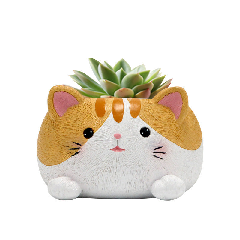 Cute cat-shaped resin succulent planter by Cavira, 10x10.5x6.8cm, ideal for desktop, balcony, or shelf décor.