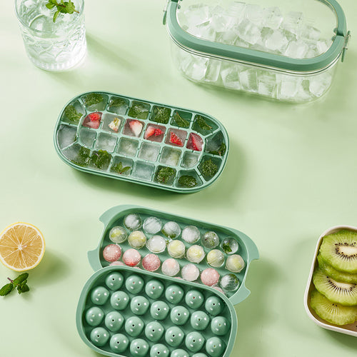 Cavira 2-in-1 silicone ice cube maker and storage box with large capacity, food-grade material, designed for home kitchen use