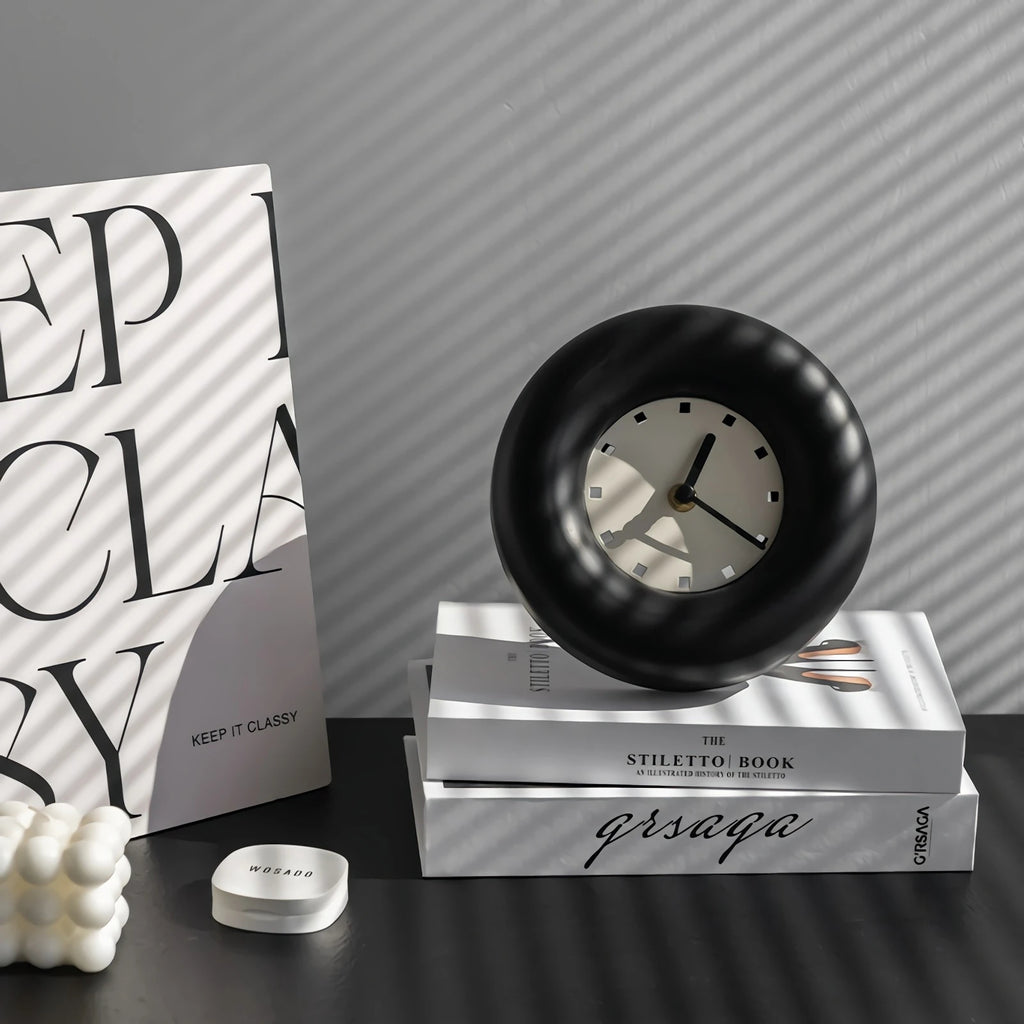 Vintage iron desk clock by Cavira, 18x18cm retro industrial style in white and black, battery-powered for bedroom, living room, or study.
