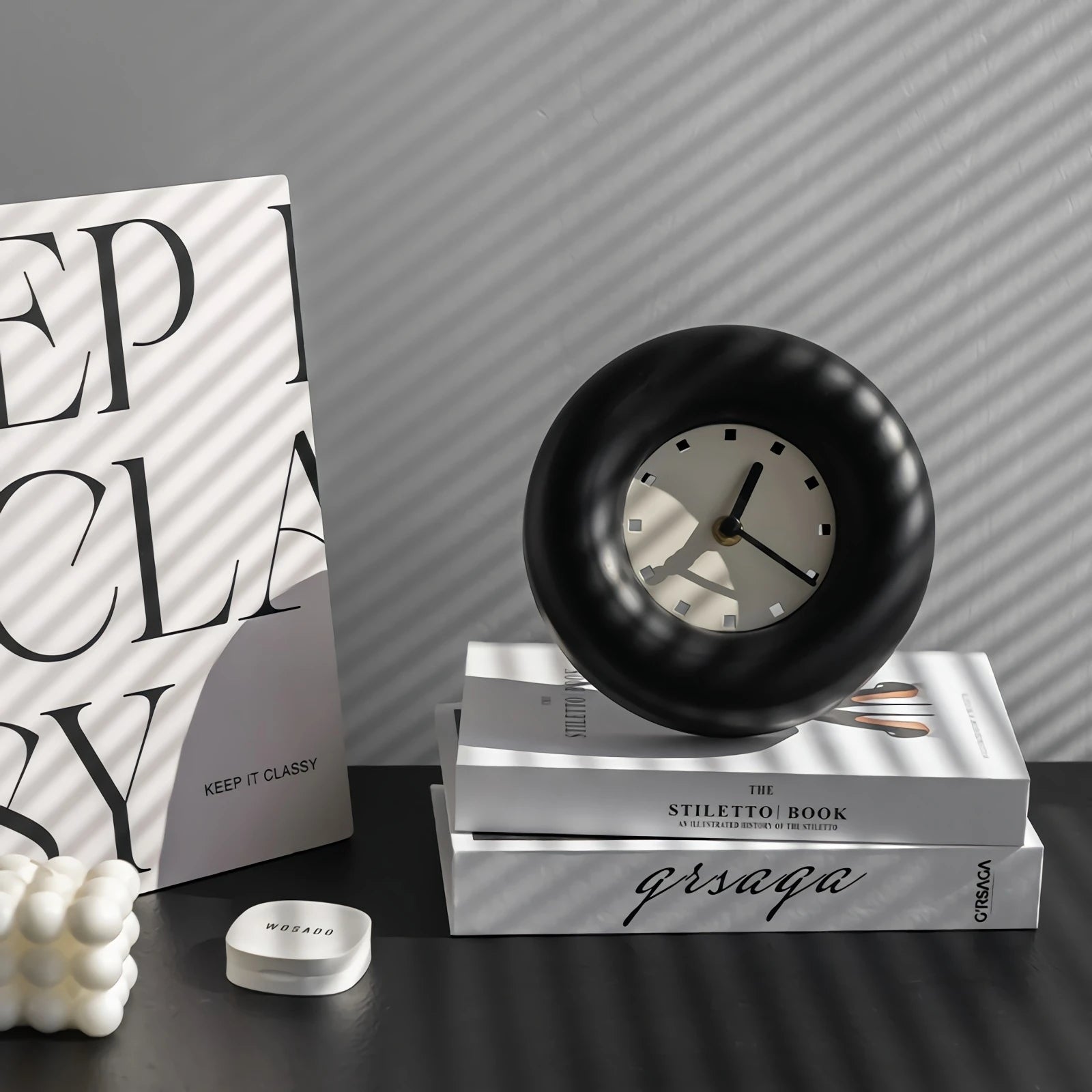 Vintage iron desk clock by Cavira, 18x18cm retro industrial style in white and black, battery-powered for bedroom, living room, or study.