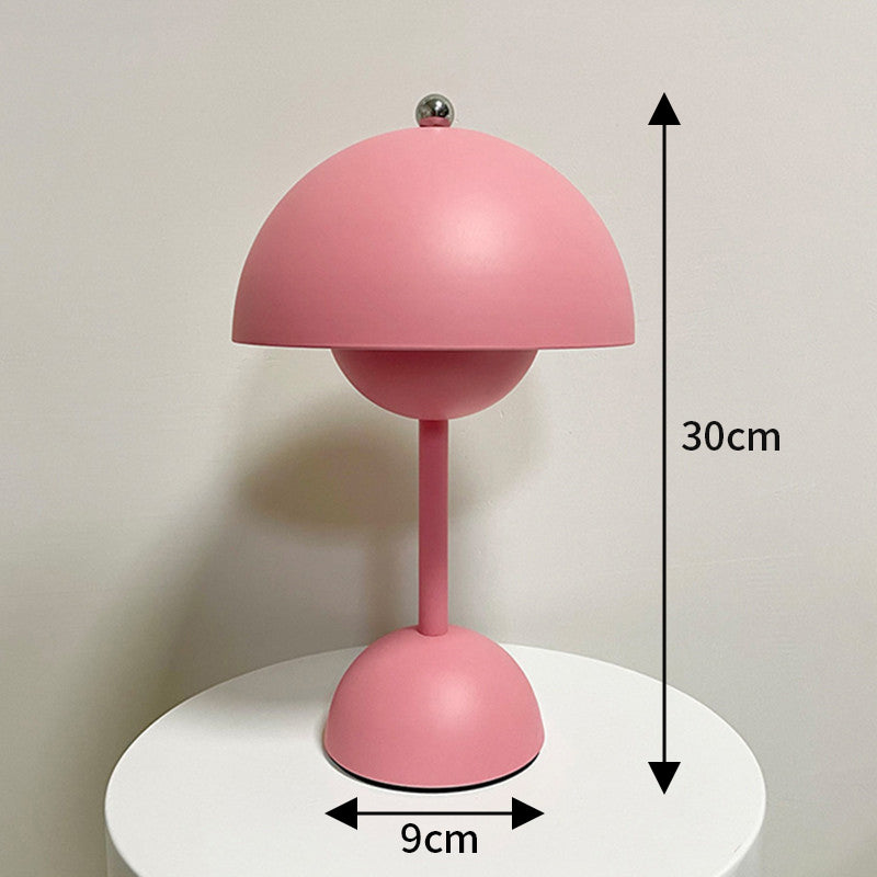 Flower Bud Iron Table Lamp | USB-Powered 6W LED Desk & Bedside Light | Retro Minimalist Design | 30cm | 9 Colours | Bedroom, Study & Home Décor | Cavira - Cavira