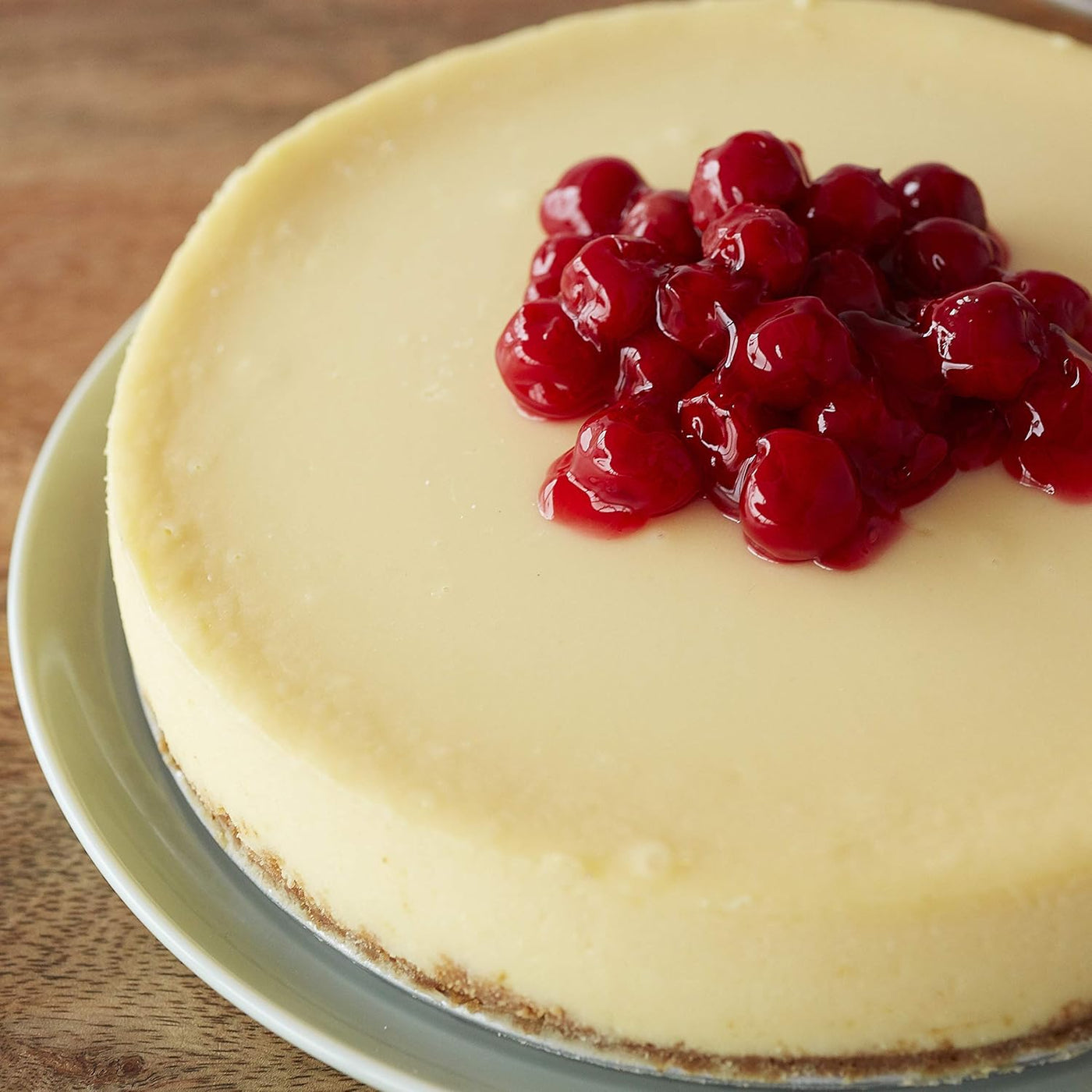 Achieve Bakery-Quality Cheesecakes with Perfect Results 10-Inch Premium Non-Stick Springform Pan