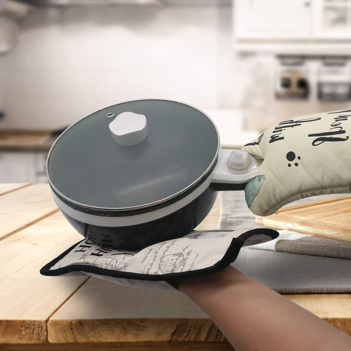 Premium Quilted Cotton Pot Holders - 4-Pack Dual-Function Heat Resistant Hot Pads and Oven Mitts for Cooking & Baking (7 x 9 Inches)